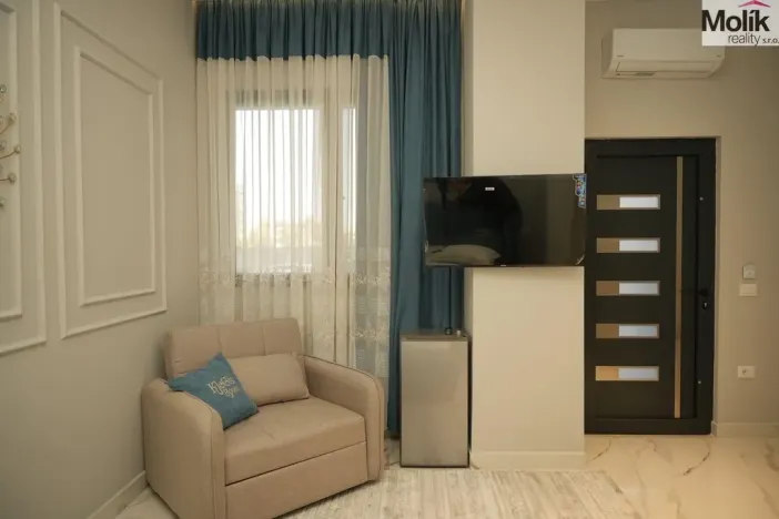 Prodej bytu 1+kk, Drač, 110 m2