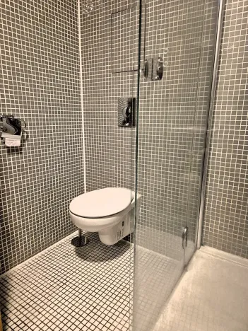 Pronájem bytu 1+kk, Praha - Vinohrady, Korunní, 42 m2