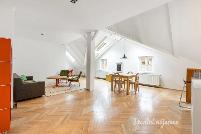 Pronájem bytu 3+kk, Praha - Staré Město, Valentinská, 114 m2