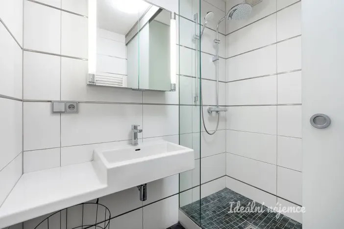 Pronájem bytu 3+kk, Praha - Staré Město, Valentinská, 114 m2