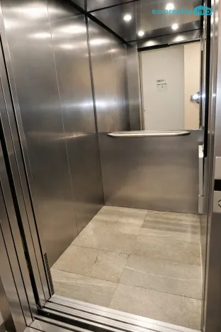 Pronájem bytu 2+kk, Praha, Toufarova, 53 m2