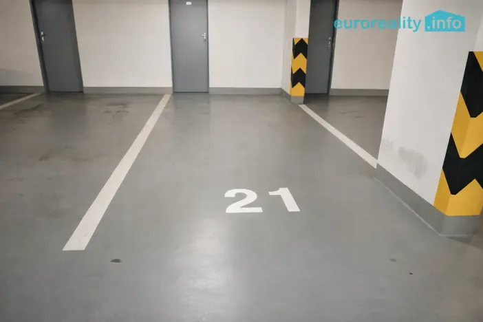 Pronájem bytu 2+kk, Praha, Toufarova, 53 m2