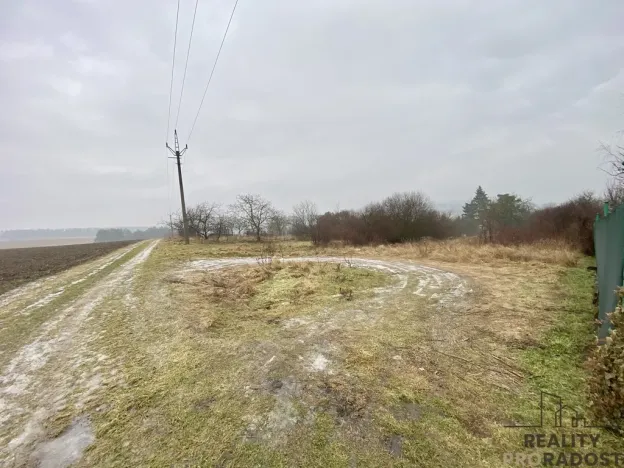 Prodej zahrady, Cholina, 850 m2