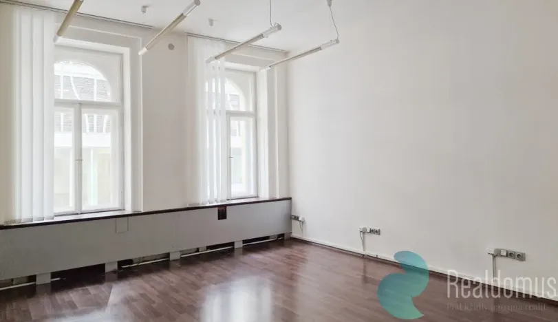 Pronájem kanceláře, Praha, Opletalova, 65 m2