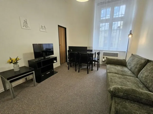 Pronájem bytu 3+kk, Praha, Palmovka, 70 m2