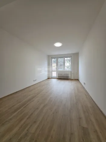 Pronájem bytu 2+1, Chomutov, Sluneční, 51 m2