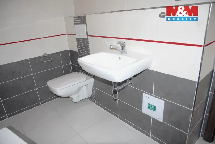 Pronájem bytu 2+kk, Jičín - Nové Město, Ruská, 47 m2