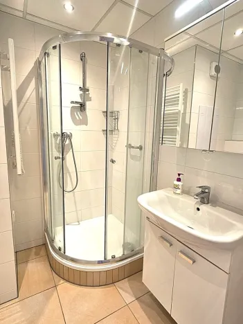 Pronájem bytu 1+kk, Praha, Běchorská, 33 m2