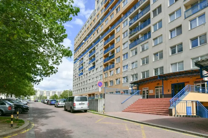 Pronájem bytu 2+kk, Praha - Troja, Hnězdenská, 47 m2