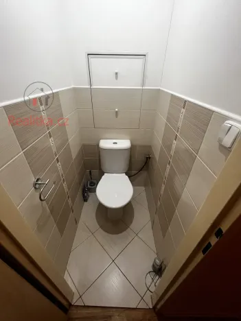 Pronájem bytu 3+1, Neratovice, Dr. E. Beneše, 79 m2