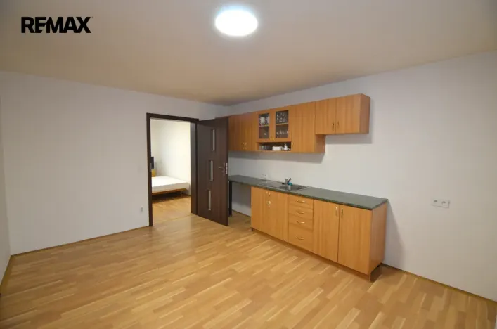 Pronájem bytu 2+kk, Olomouc, Čelakovského, 42 m2