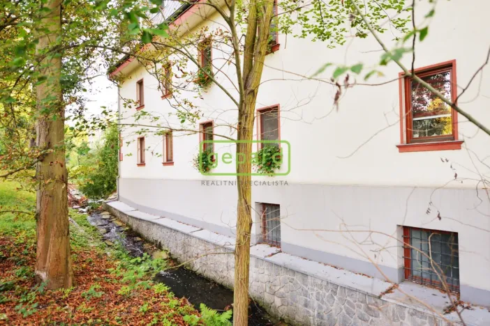 Pronájem bytu 4+kk, Praha, K náhonu, 116 m2