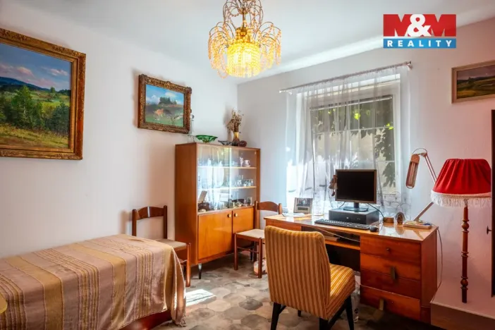 Prodej chalupy, Hajany, 285 m2