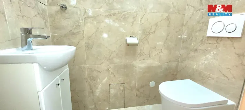 Pronájem bytu 3+kk, Jablonec nad Nisou, Komenského, 88 m2