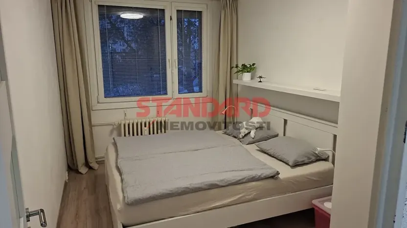 Pronájem bytu 2+kk, Praha - Řepy, Šimonova, 43 m2
