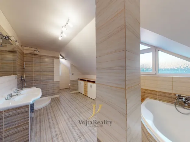 Prodej rodinného domu, Senička, 153 m2