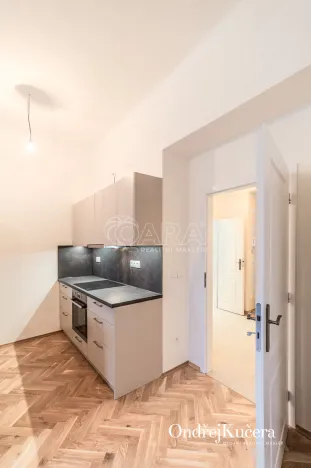 Pronájem bytu 2+kk, Praha - Staré Město, Kaprova, 62 m2