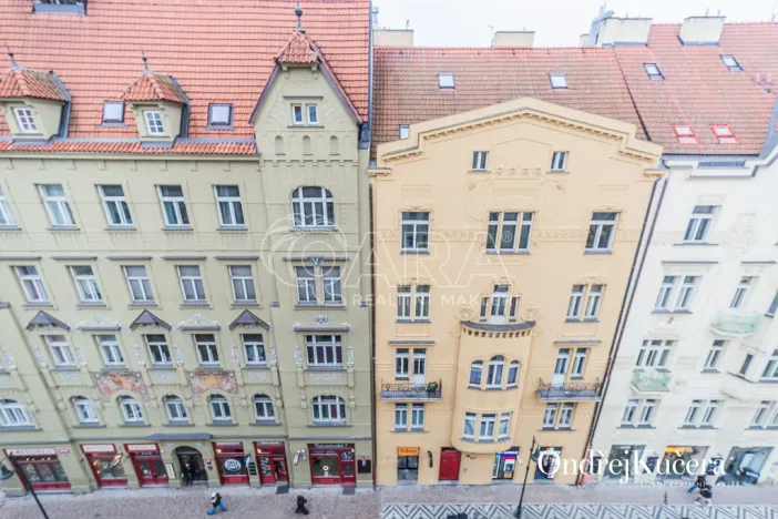 Pronájem bytu 2+kk, Praha - Staré Město, Kaprova, 62 m2