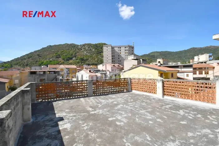 Prodej rodinného domu, Guspini, Itálie, 280 m2