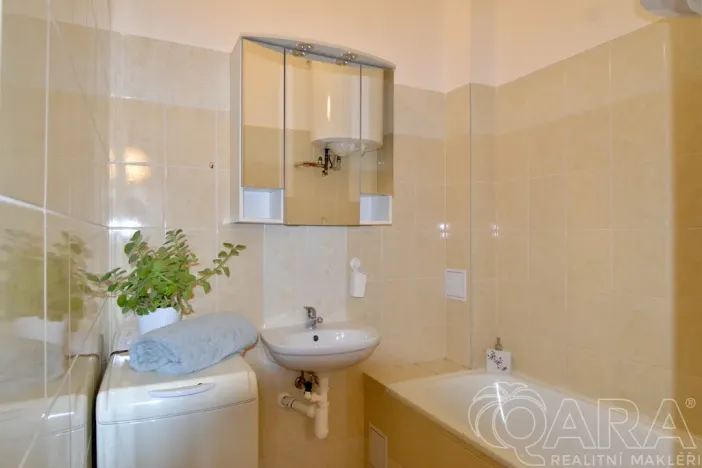 Pronájem bytu 2+kk, Praha - Libeň, U libeňského pivovaru, 40 m2