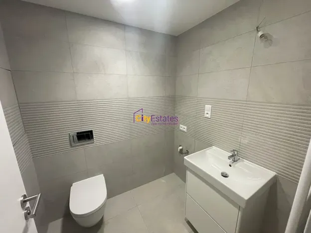 Pronájem bytu 1+kk, Praha - Hloubětín, Poděbradská, 30 m2