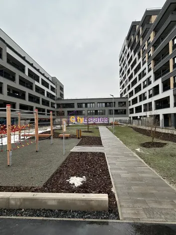 Pronájem bytu 1+kk, Praha - Hloubětín, Poděbradská, 30 m2