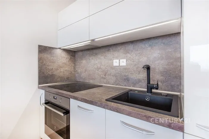 Pronájem bytu 2+kk, Praha, Saarinenova, 51 m2