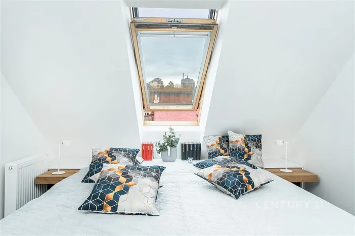 Pronájem bytu 2+kk, Praha, Plzeňská, 43 m2