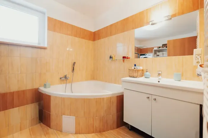 Prodej rodinného domu, Halenkovice, 188 m2