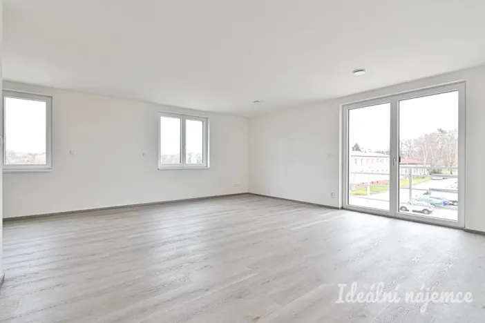 Pronájem bytu 2+kk, Dobřany, Dragounů, 66 m2