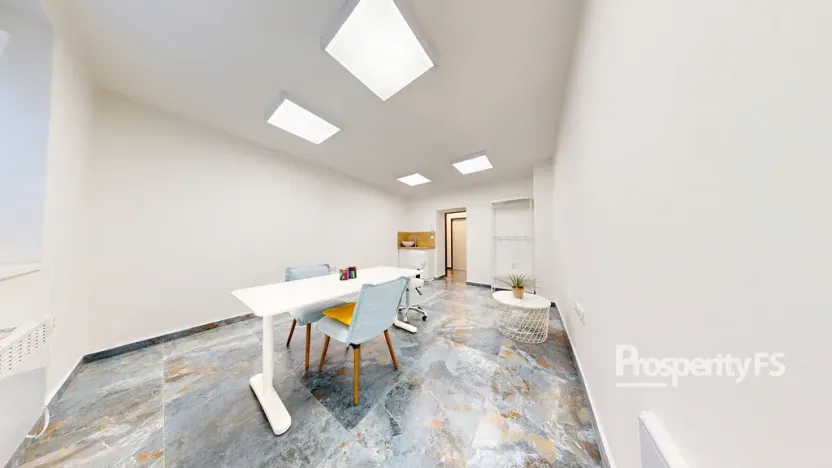 Pronájem komerční, Ústí nad Labem - Ústí nad Labem-centrum, Masarykova, 18 m2