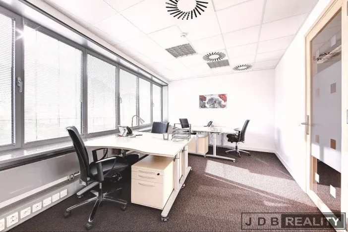 Pronájem kanceláře, Praha - Smíchov, Nádražní, 75 m2