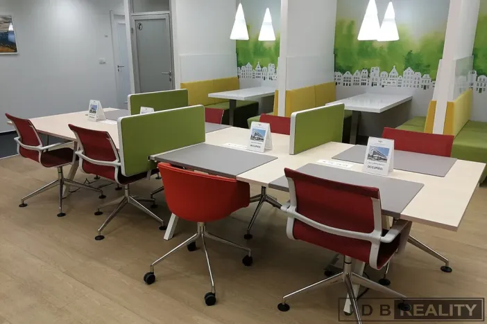 Pronájem kanceláře, Praha - Holešovice, Dělnická, 75 m2