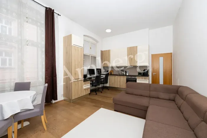 Pronájem bytu 2+kk, Praha - Smíchov, Staropramenná, 65 m2