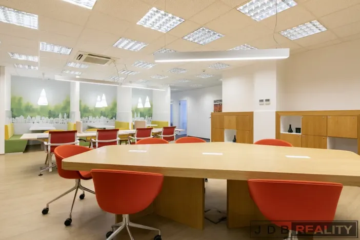 Pronájem kanceláře, Praha - Holešovice, Dělnická, 60 m2