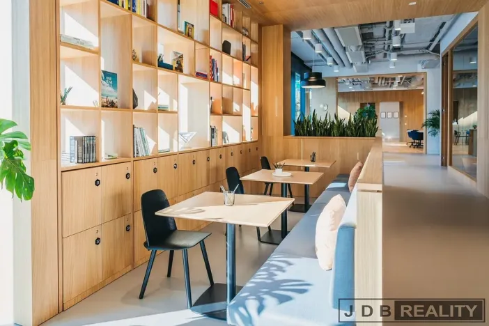 Pronájem kanceláře, Praha - Smíchov, Plzeňská, 50 m2