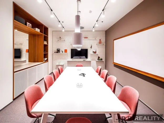 Pronájem kanceláře, Praha - Karlín, Karolinská, 60 m2