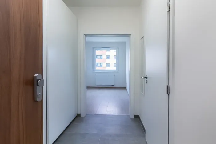 Pronájem bytu 1+kk, Praha - Hlubočepy, Fabiánové, 31 m2