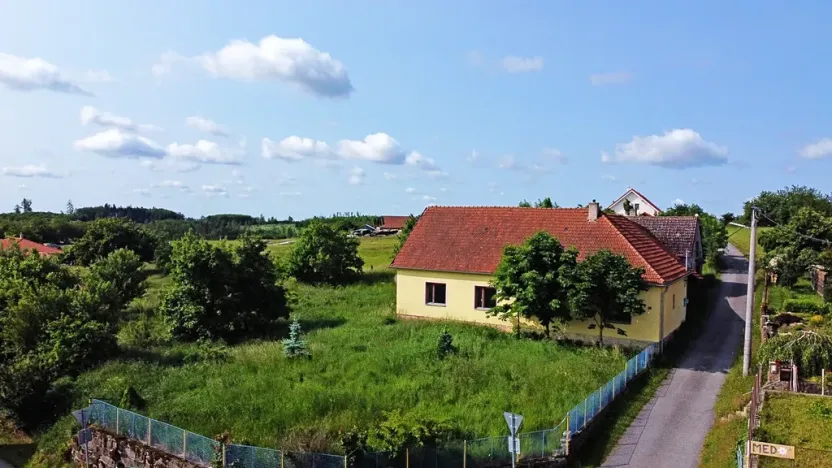 Prodej rodinného domu, Hroznatín, 171 m2