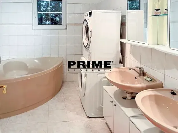 Pronájem rodinného domu, Praha - Nebušice, V březinkách, 365 m2