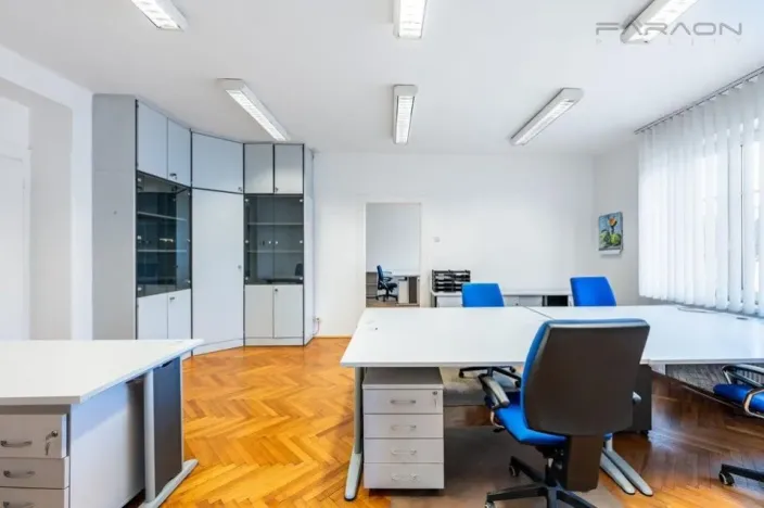 Pronájem skladu, Mladá Boleslav - Mladá Boleslav II, 450 m2