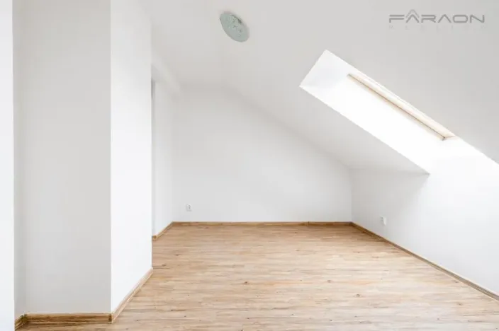 Pronájem bytu 2+kk, Dobříš, 52 m2