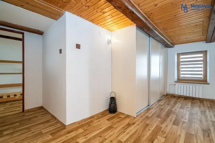 Prodej rodinného domu, Senička, 200 m2