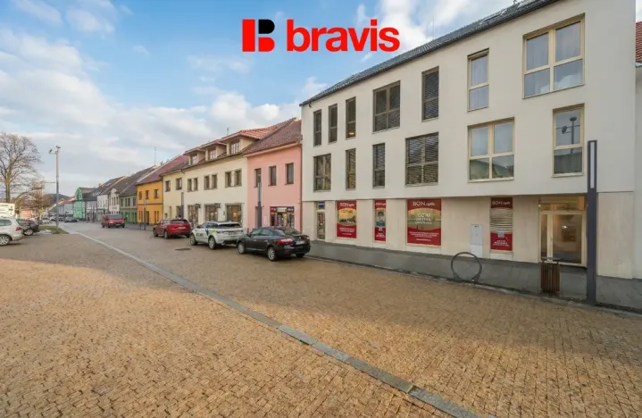 Prodej obchodního prostoru, Rousínov, Sušilovo náměstí, 99 m2