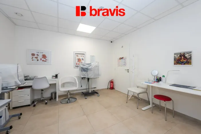 Prodej obchodního prostoru, Rousínov, Sušilovo náměstí, 99 m2