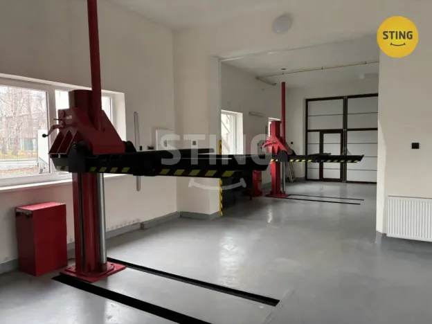 Pronájem výrobních prostor, Krnov, Libušina, 155 m2