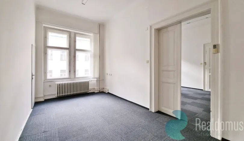 Pronájem kanceláře, Praha, Opletalova, 94 m2