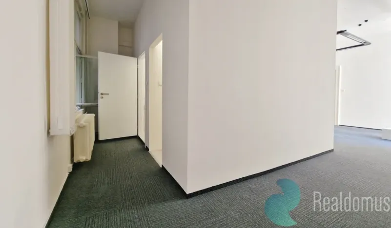 Pronájem kanceláře, Praha, Opletalova, 94 m2