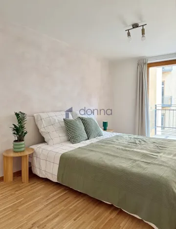 Pronájem bytu 3+1, Praha, Milíčova, 90 m2