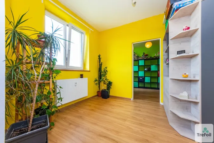 Prodej bytu 3+kk, Šestajovice, Komenského, 77 m2